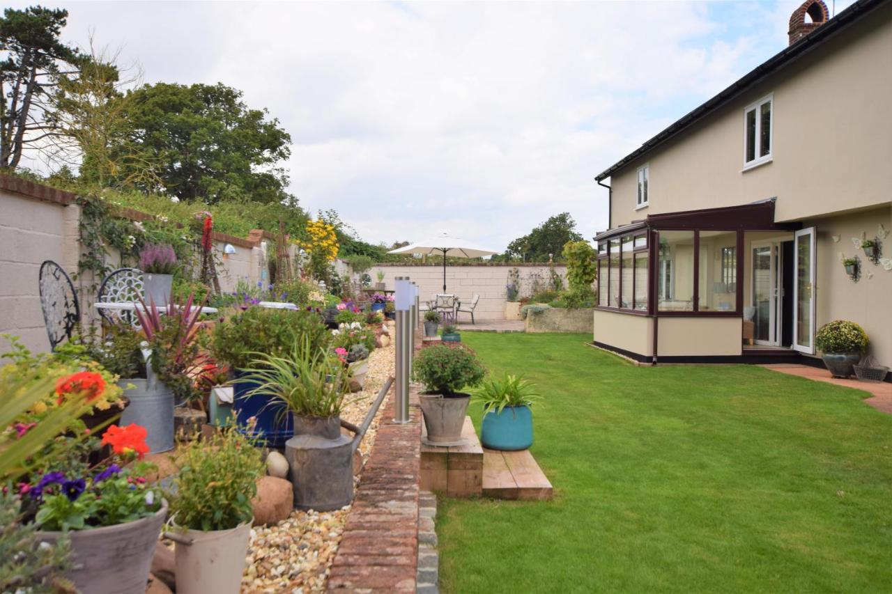 The Old Dairy B&B Lympstone Exterior foto