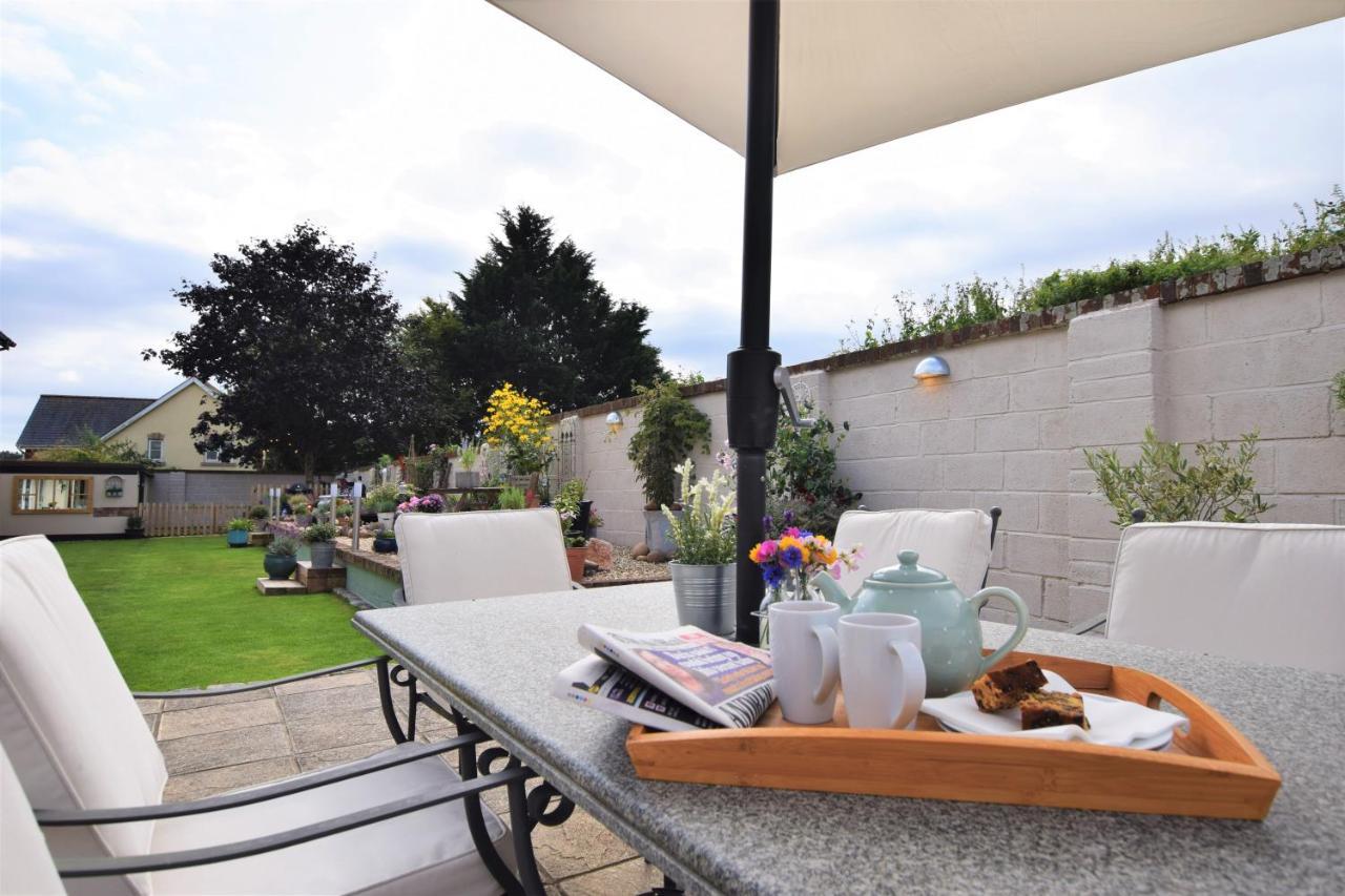 The Old Dairy B&B Lympstone Exterior foto